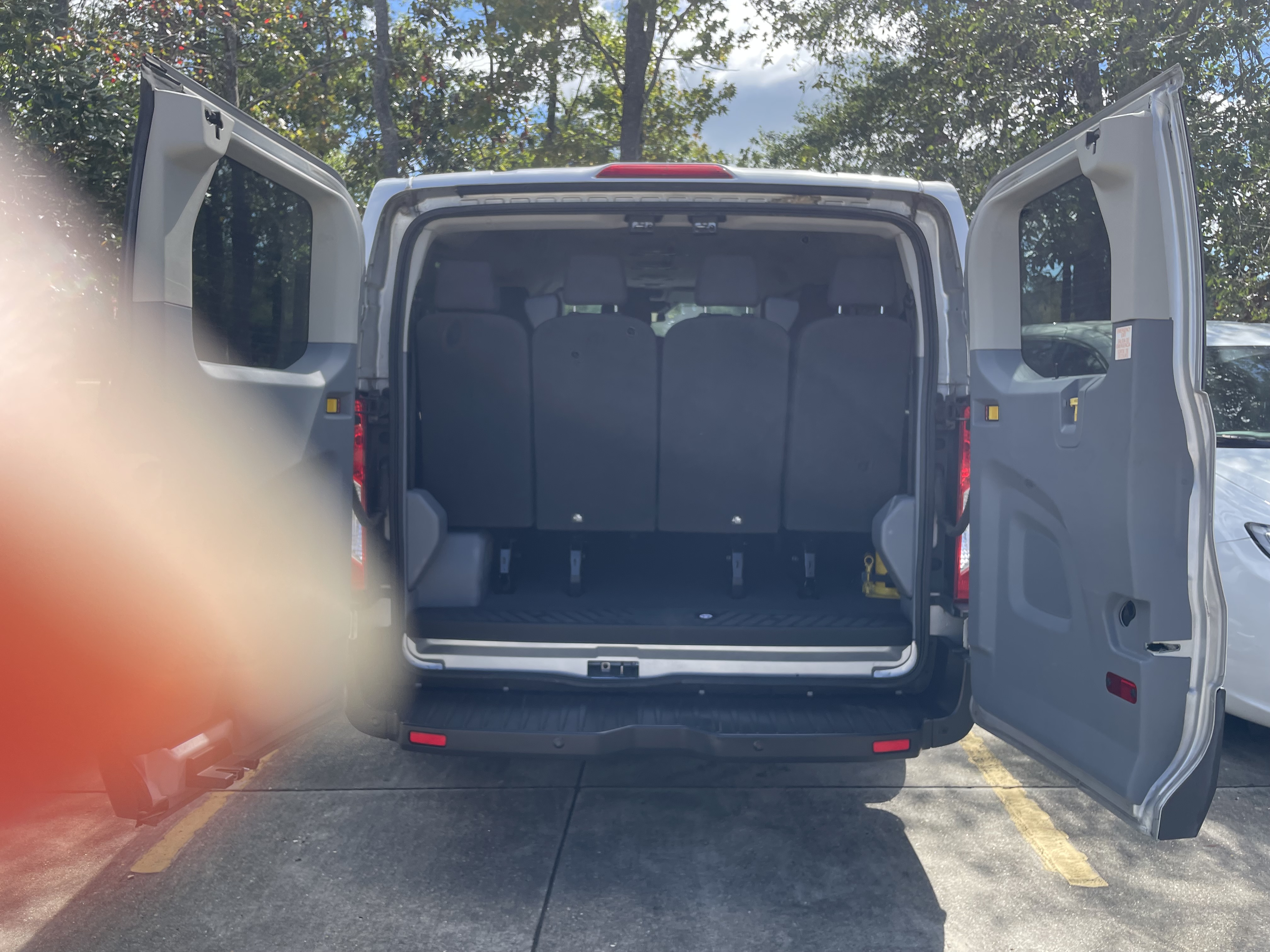 Used 2018 Ford Transit 350 XLT RWD image 10