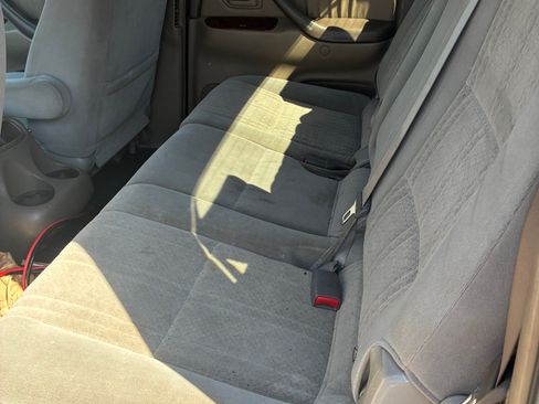 Used 2004 Toyota Tundra Limited image 9
