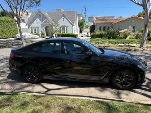 Used 2023 BMW i4 eDrive35 w/ Premium Package RWD image 4
