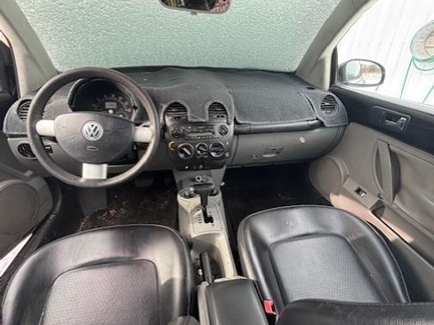 Used 2003 Volkswagen Beetle GLS image 5