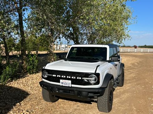 Used 2024 Ford Bronco Wildtrak AWD/4WD image 9