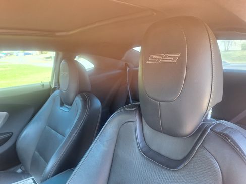 Used 2012 Chevrolet Camaro SS w/ RS Package image 9