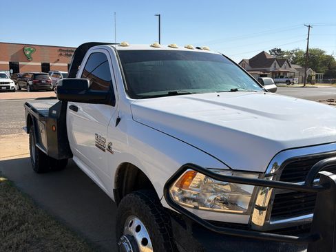 Used 2014 RAM 3500 Tradesman w/ Chrome Appearance Group AWD/4WD image 1