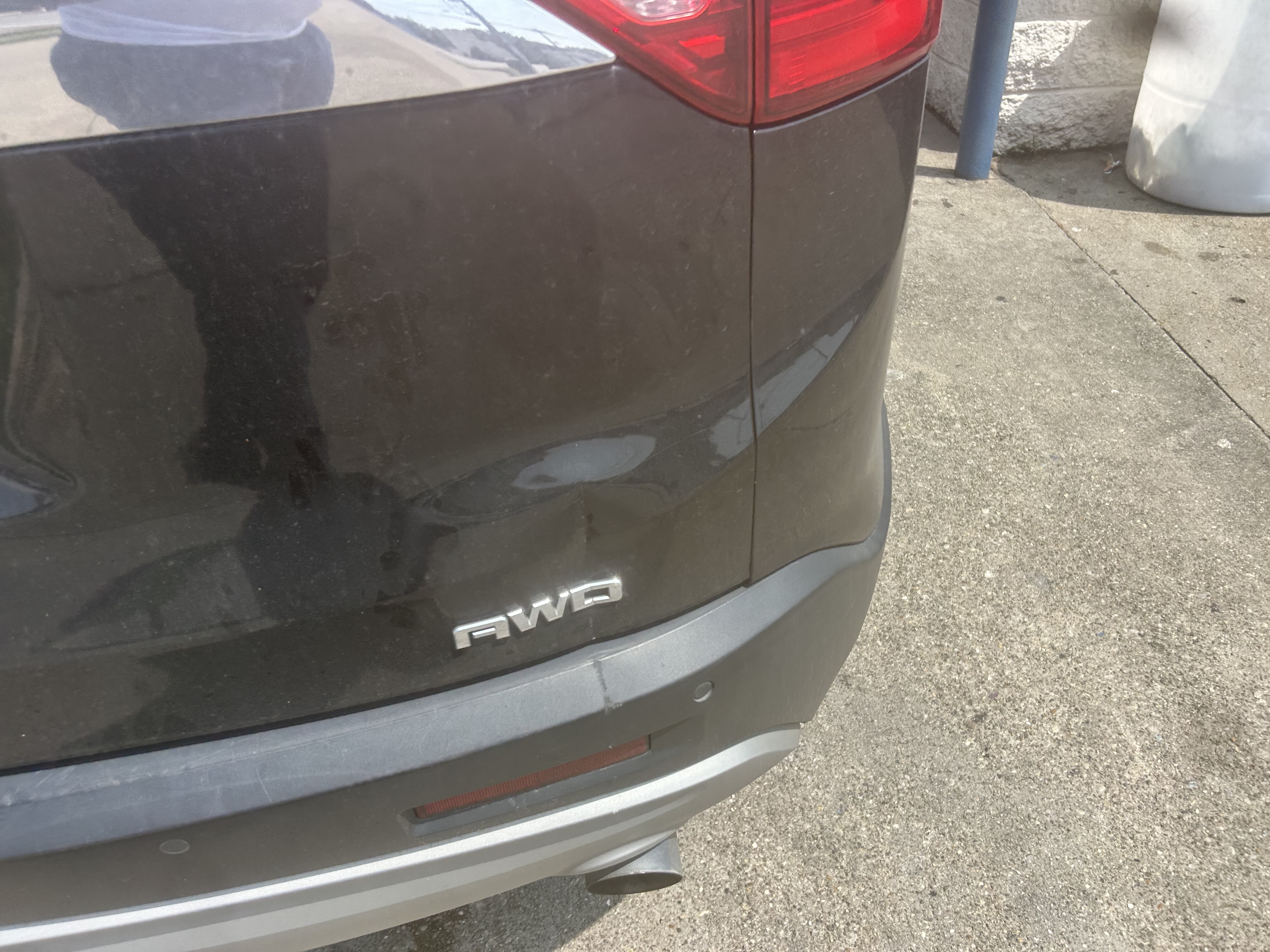 Used 2018 GMC Acadia SLT AWD/4WD image 5