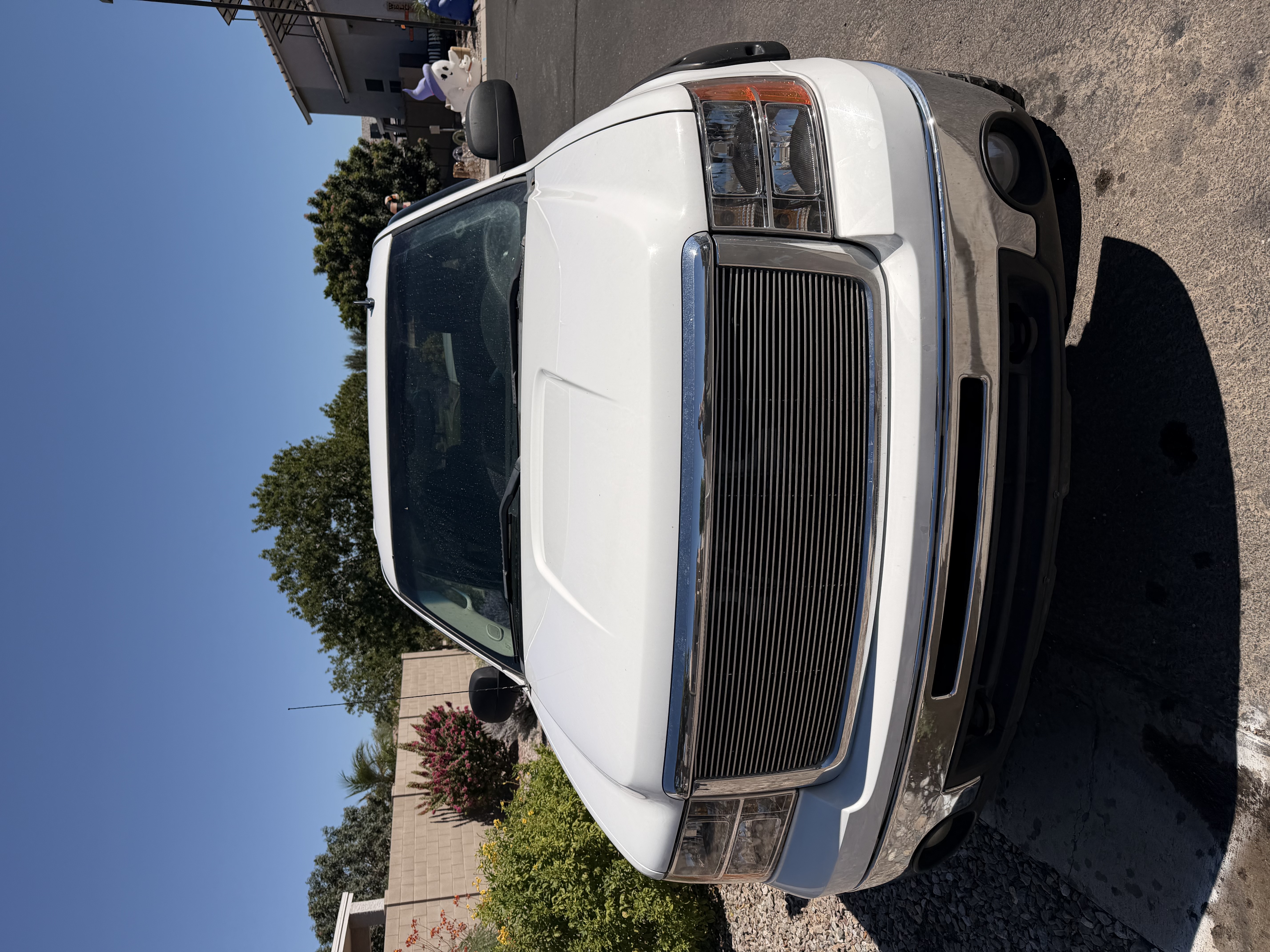 Used 2010 GMC Sierra 1500 SLT AWD/4WD image 5