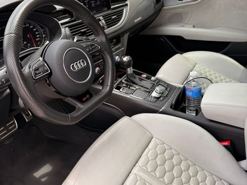 Used 2017 Audi RS 7 Performance AWD/4WD image 4