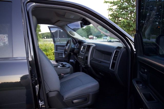 Used 2018 RAM 1500 Tradesman w/ Popular Equipment Group RWD image 23