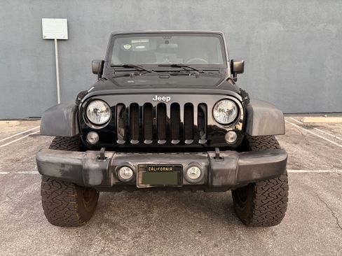 Used 2017 Jeep Wrangler Unlimited Sport w/ Connectivity Group image 10