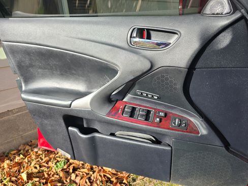 Used 2006 Lexus IS 350 image 17