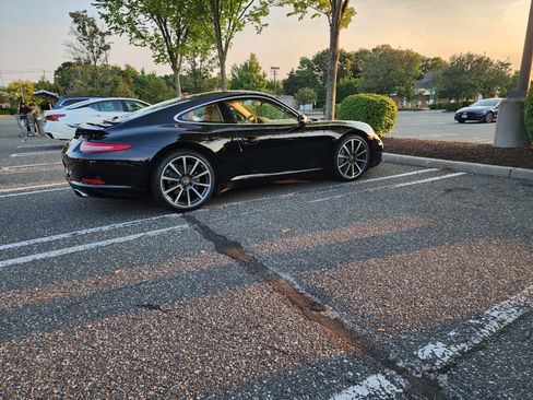 Used 2013 Porsche 911 Carrera image 5