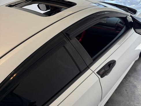 Used 2019 Honda Civic EX image 27