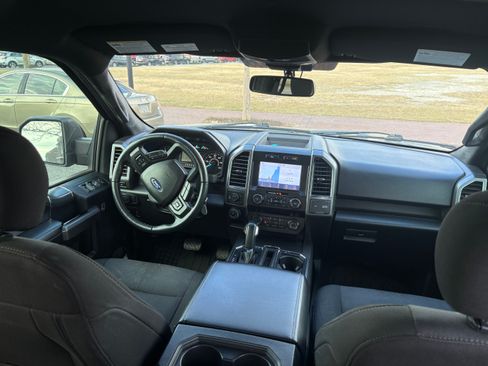 Used 2020 Ford F150 XLT w/ Equipment Group 302A Luxury image 9