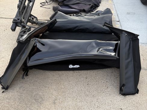 Used 2012 Jeep Wrangler Sahara w/ Connectivity Group image 11