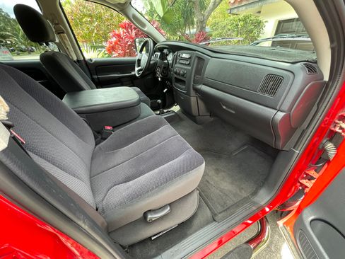 Used 2004 Dodge Ram 2500 Truck SLT w/ Trailer Tow Group image 14