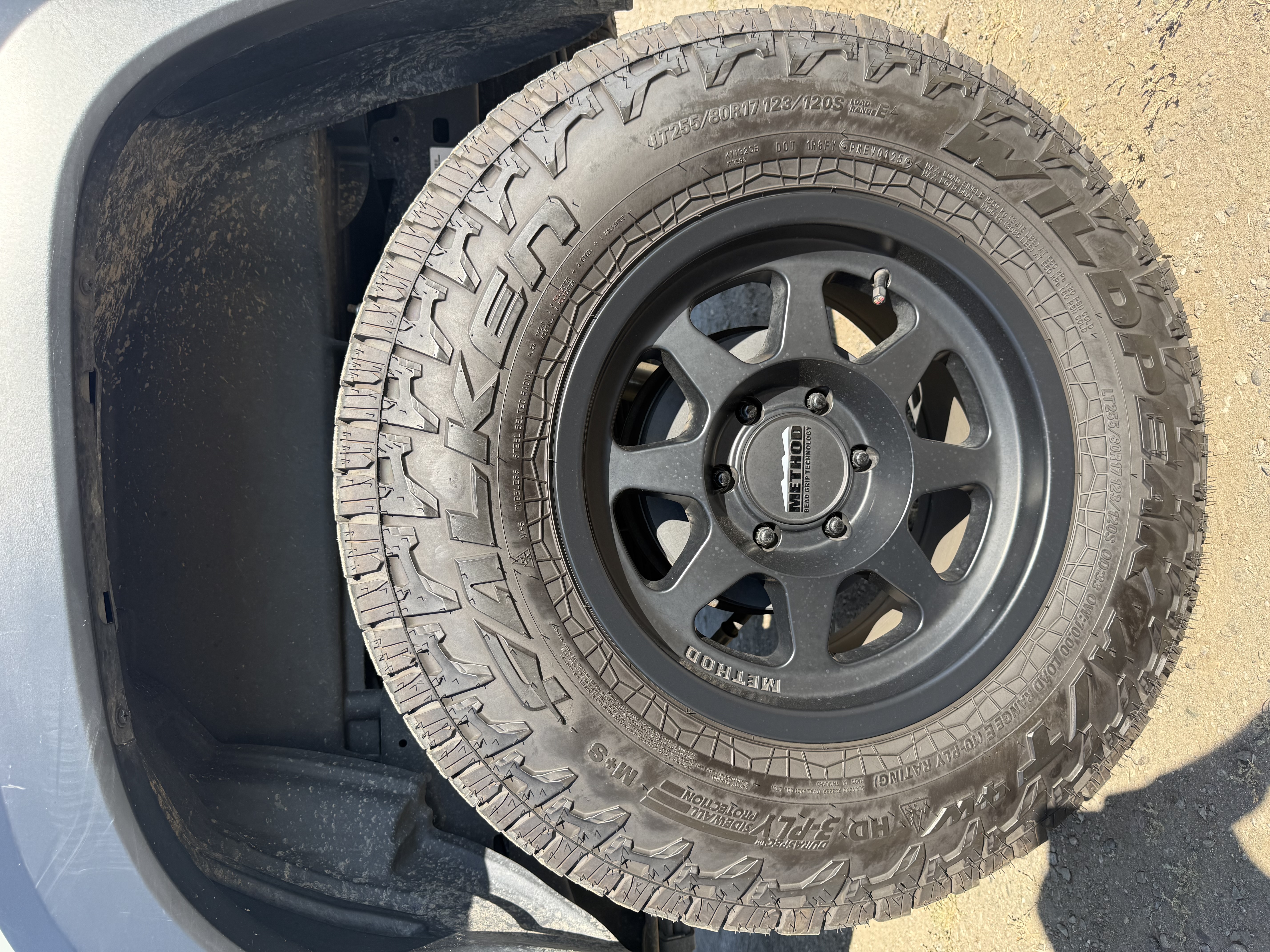 Used 2023 Toyota Tacoma TRD Off-Road AWD/4WD image 12