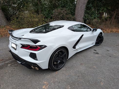 Used 2020 Chevrolet Corvette Stingray Preferred Cpe w/ 2LT Preferred Equipment Group image 5