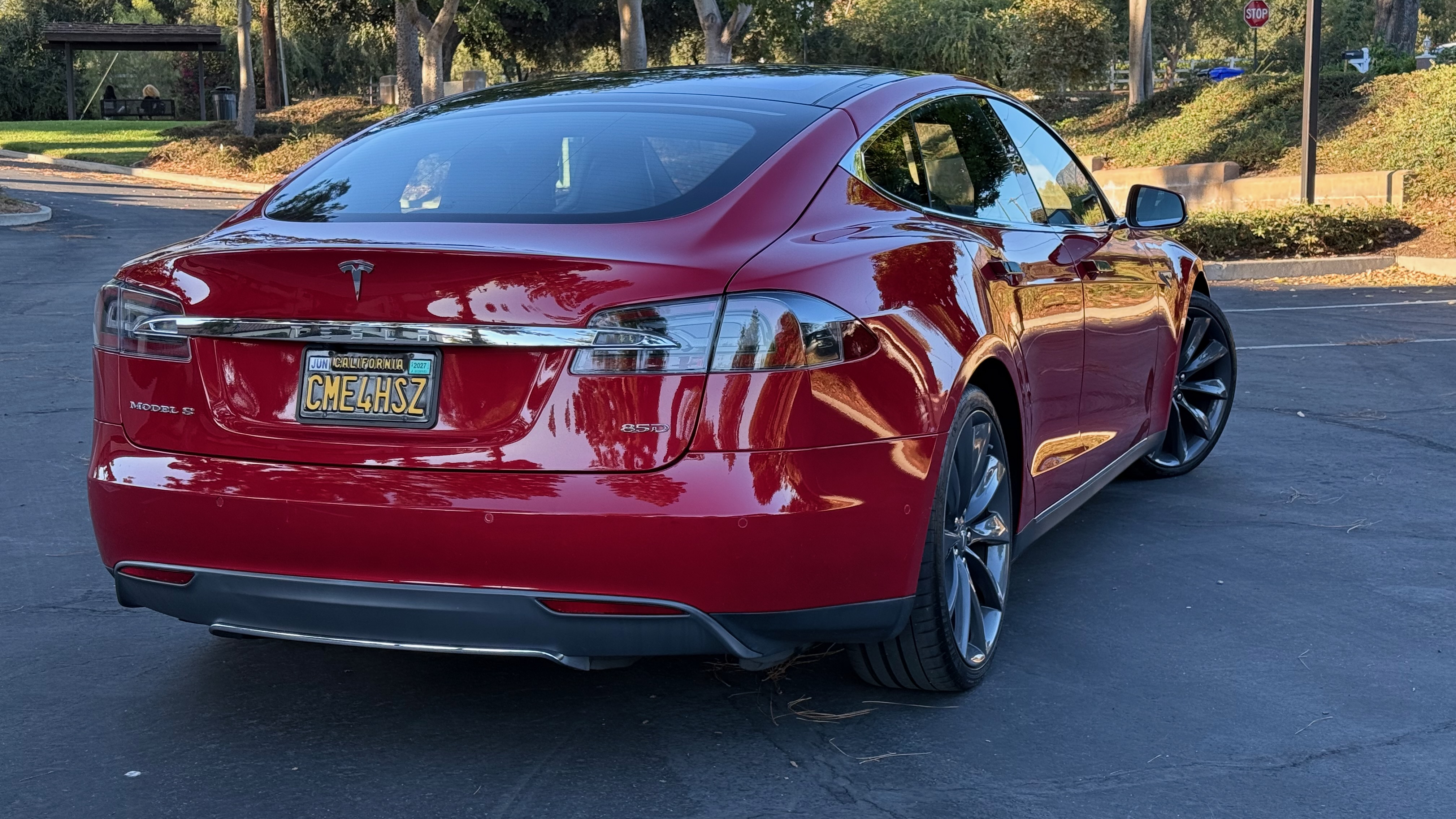 Used 2016 Tesla Model S 85D AWD/4WD image 6