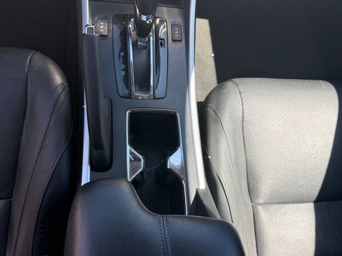Used 2015 Honda Accord EX-L image 27