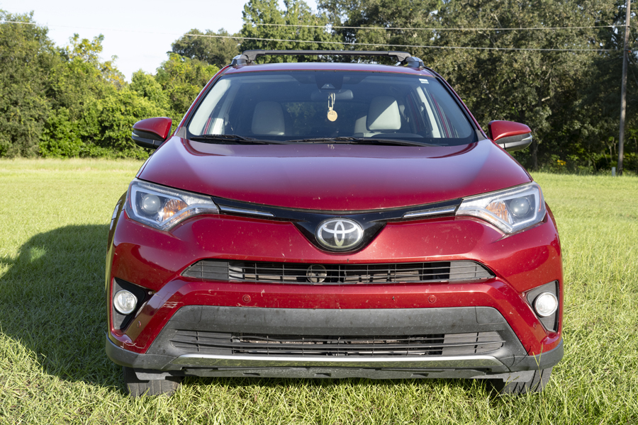 Used 2018 Toyota RAV4 XLE FWD image 4