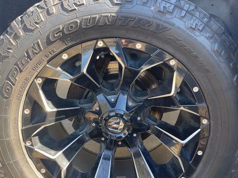 Used 2015 Chevrolet Silverado 2500 High Country w/ Duramax Plus Package image 18