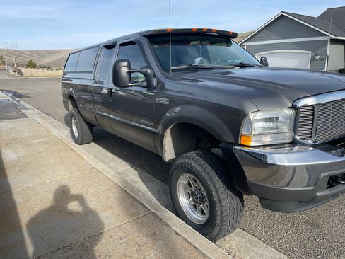 Used 2002 Ford F250 4x4 SuperCab Super Duty image 4