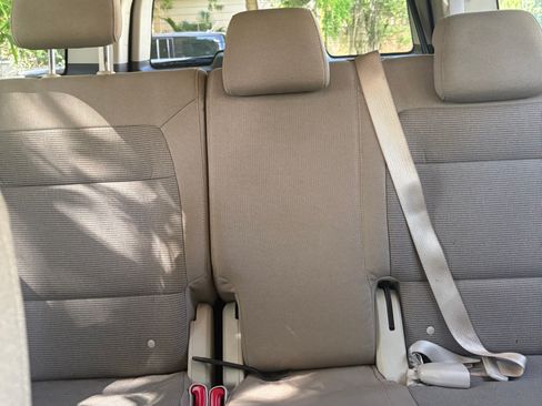 Used 2010 Ford Flex SEL FWD image 5