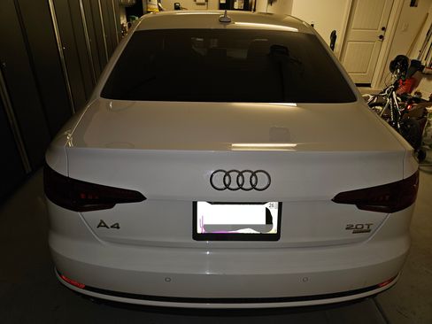 Used 2018 Audi A4 2.0T Ultra Premium Plus w/ Premium Plus Package FWD image 8