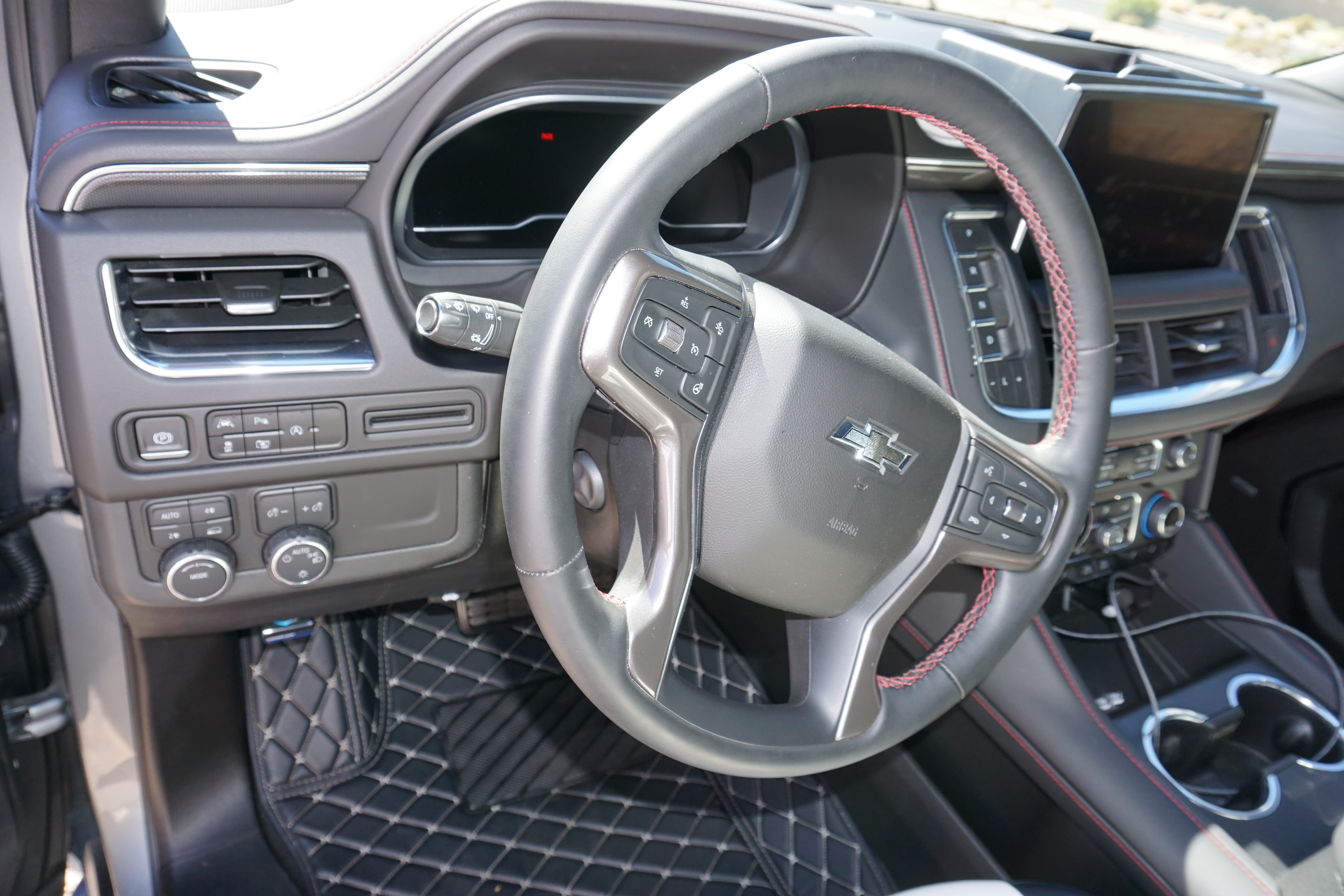 Used 2023 Chevrolet Tahoe RST w/ RST Performance Edition AWD/4WD image 30