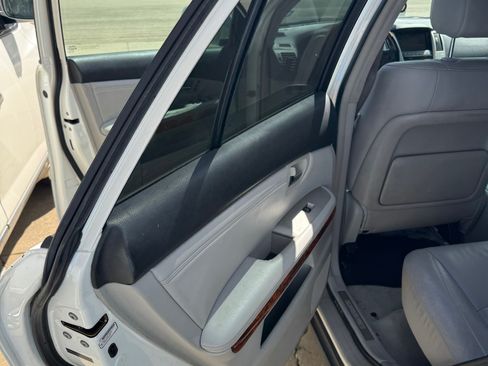 Used 2006 Lexus RX 330 image 21