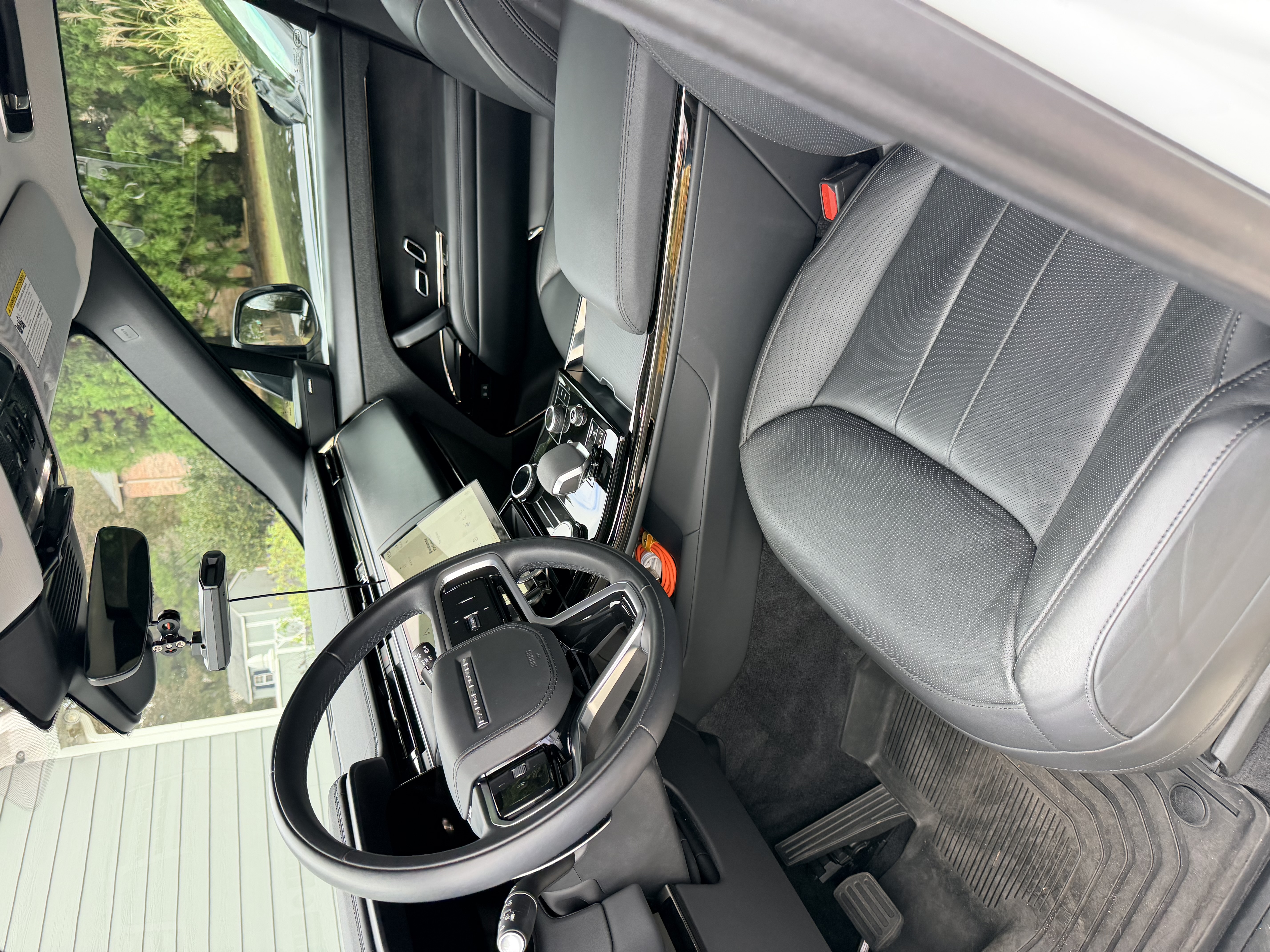 Used 2023 Land Rover Range Rover Sport SE AWD/4WD image 11
