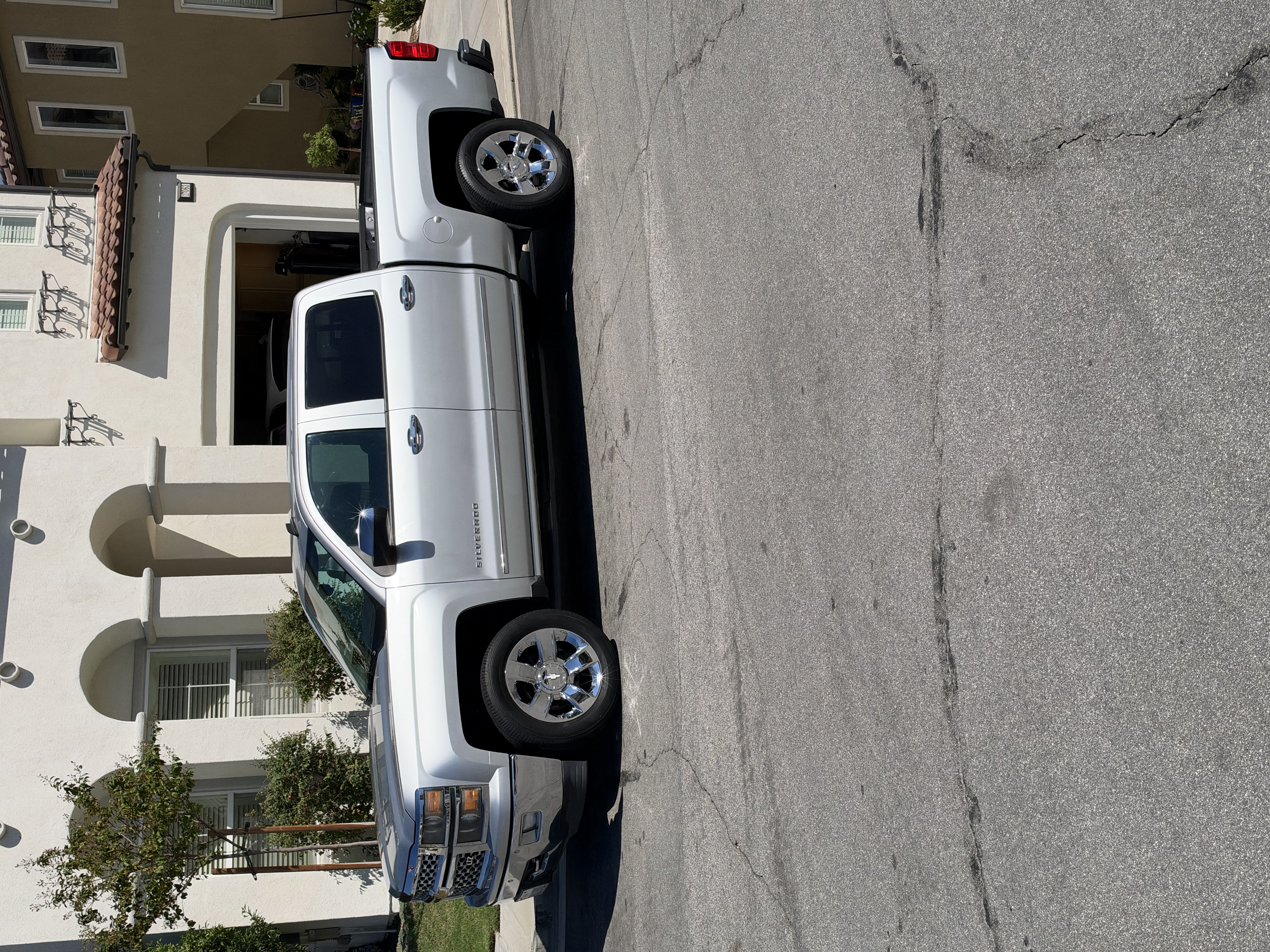 Used 2014 Chevrolet Silverado 1500 LTZ w/ LTZ Plus Package RWD image 10