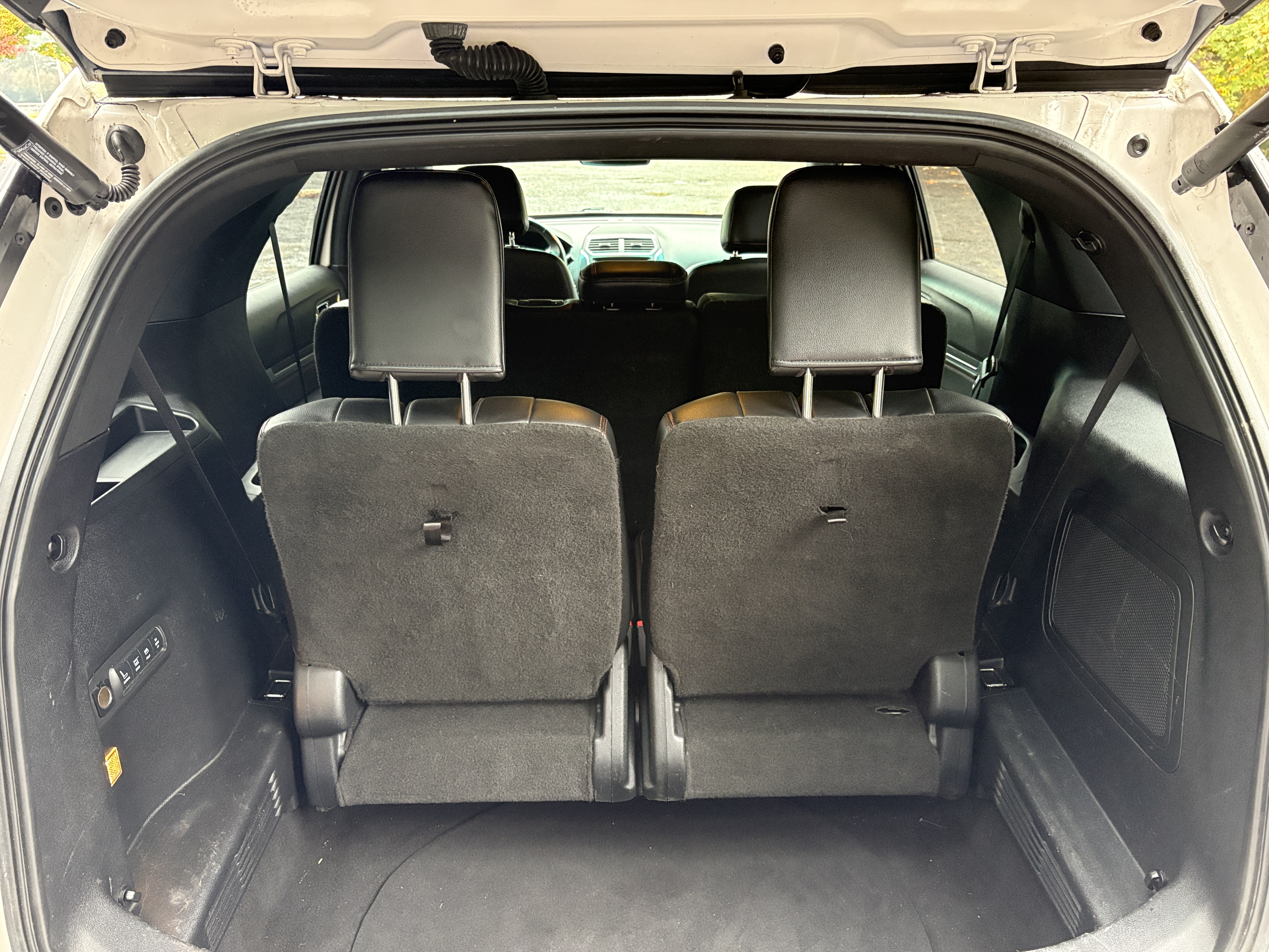 Used 2017 Ford Explorer Sport AWD/4WD image 9