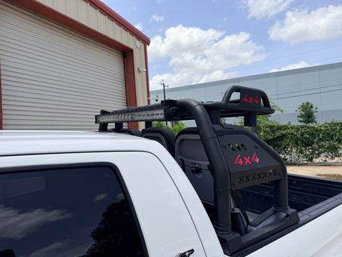 Used 2018 Toyota Tundra SR5 w/ SR5 Upgrade Package AWD/4WD image 6