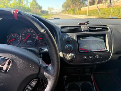 Used 2005 Honda Civic LX image 16