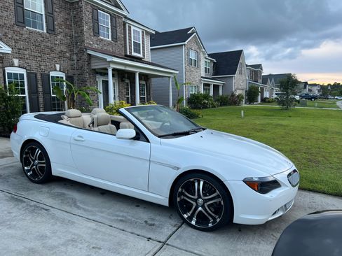 Used 2007 BMW 650i Convertible RWD image 6