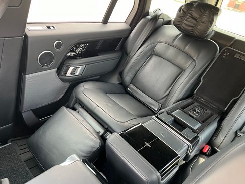 Used 2021 Land Rover Range Rover Autobiography Fifty Edition image 22