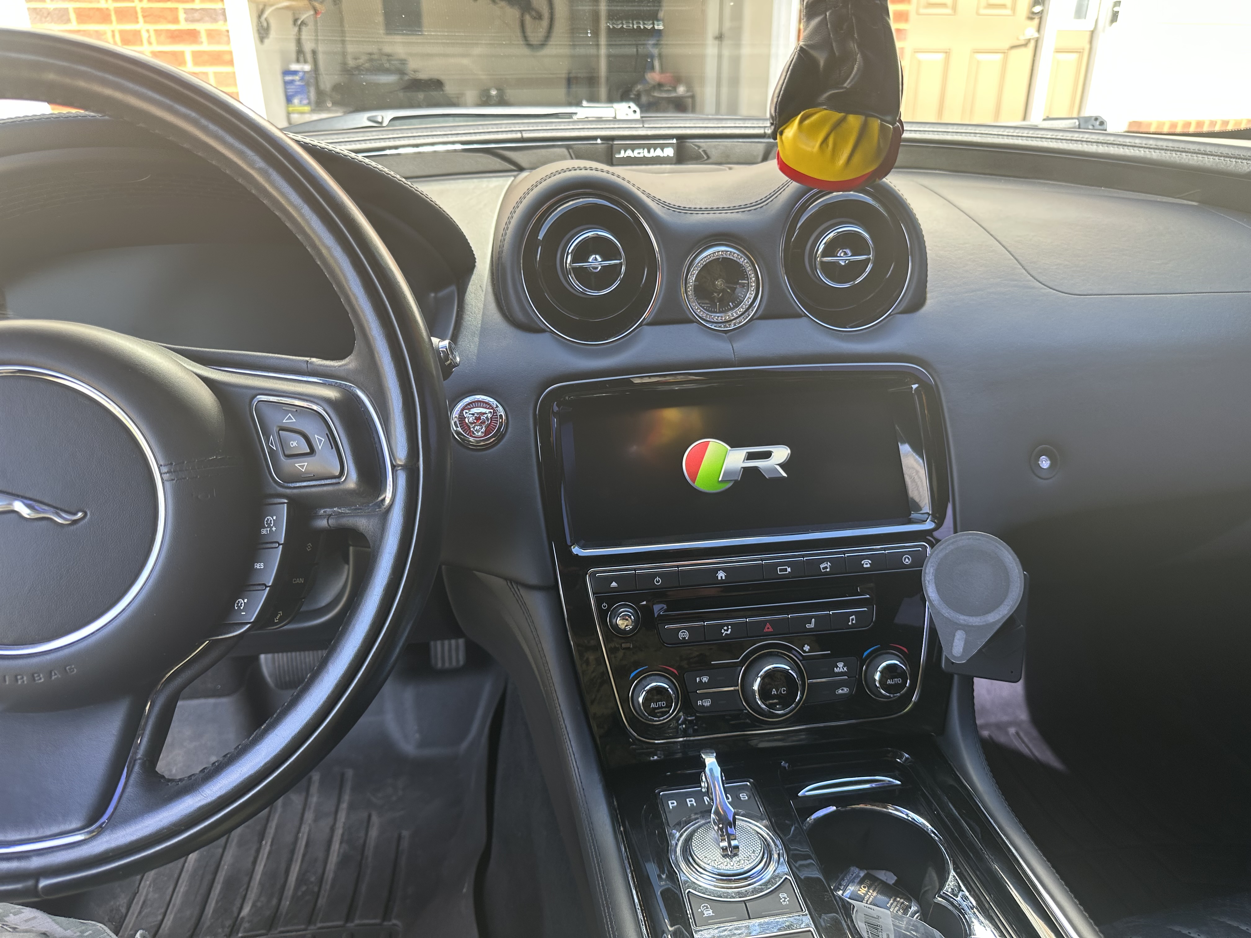 Used 2017 Jaguar XJ L Portfolio AWD/4WD image 8