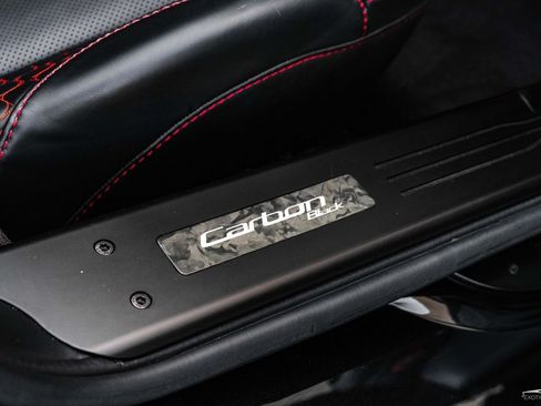 Used 2015 Aston Martin Vanquish Volante image 16