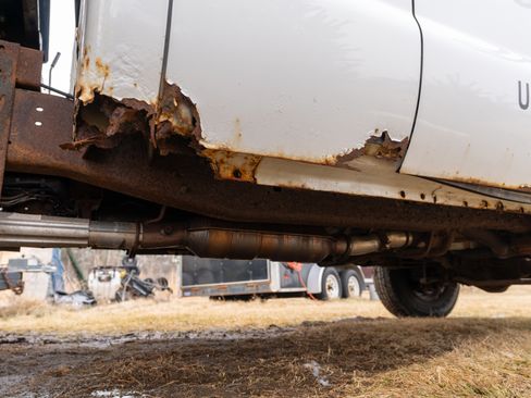 Used 1999 Ford F350 4x4 SuperCab DRW Super Duty image 5