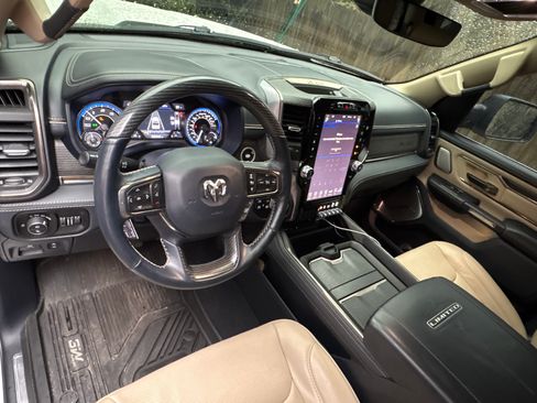 Used 2019 RAM 1500 Limited image 5