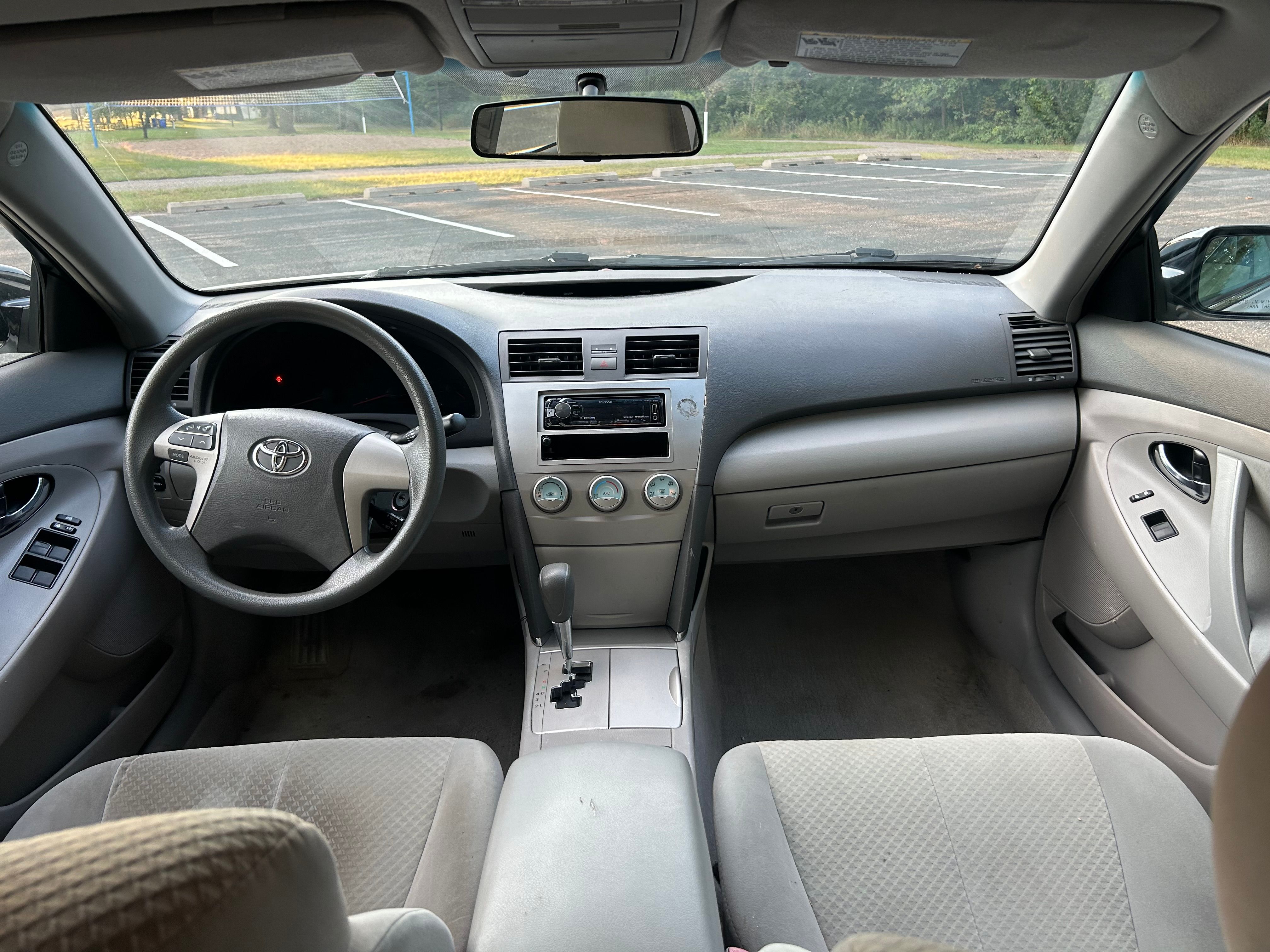 Used 2009 Toyota Camry SE FWD image 13