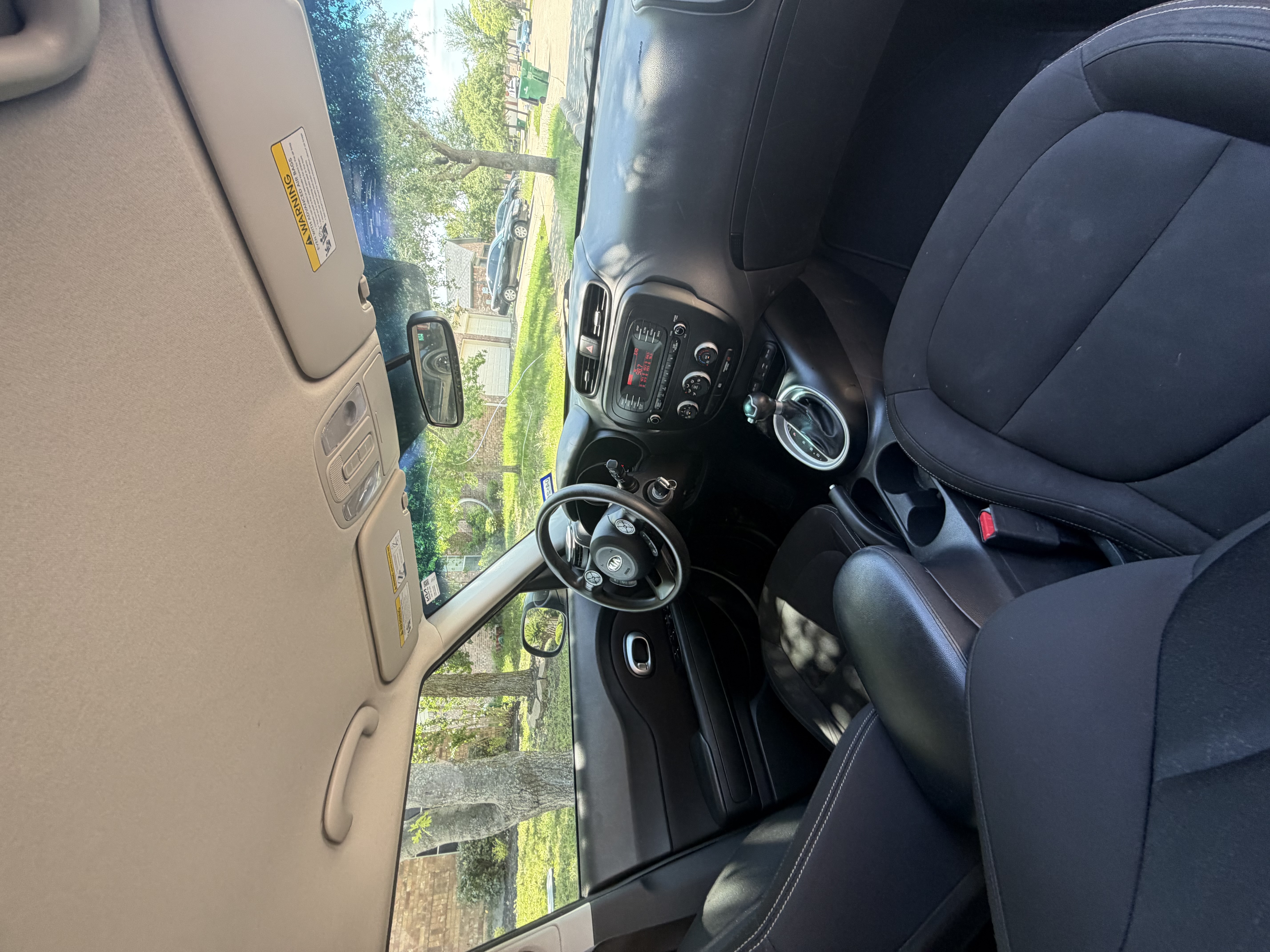 Used 2016 Kia Soul FWD image 15