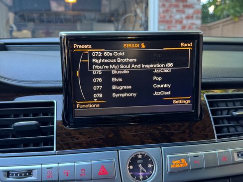 Used 2015 Audi A8 4.0T image 13