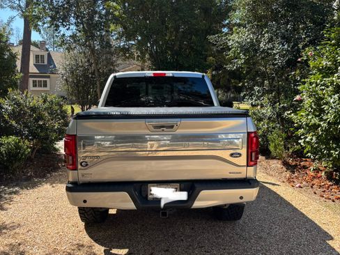 Used 2015 Ford F150 Platinum w/ Trailer Tow Package image 4