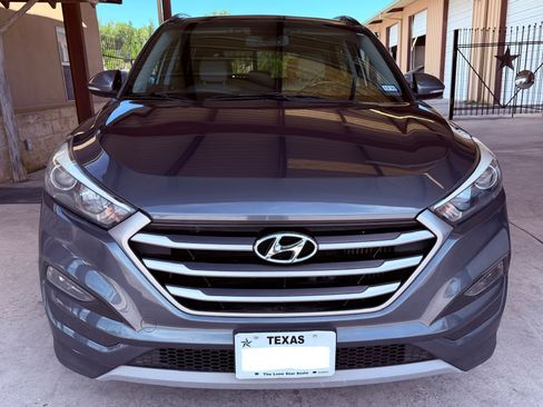 Used 2018 Hyundai Tucson Value FWD image 9