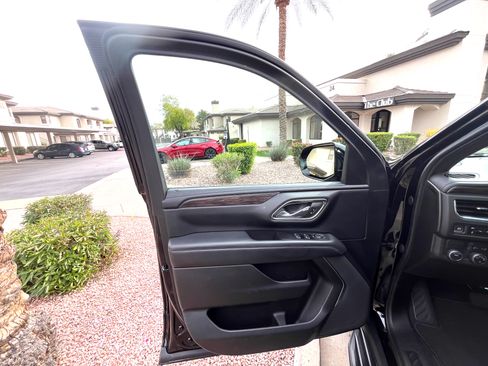 Used 2023 Chevrolet Suburban LS w/ Driver Alert Package image 16