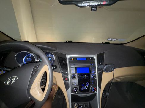 Used 2013 Hyundai Sonata GLS w/ Popular Equipment Pkg FWD image 14