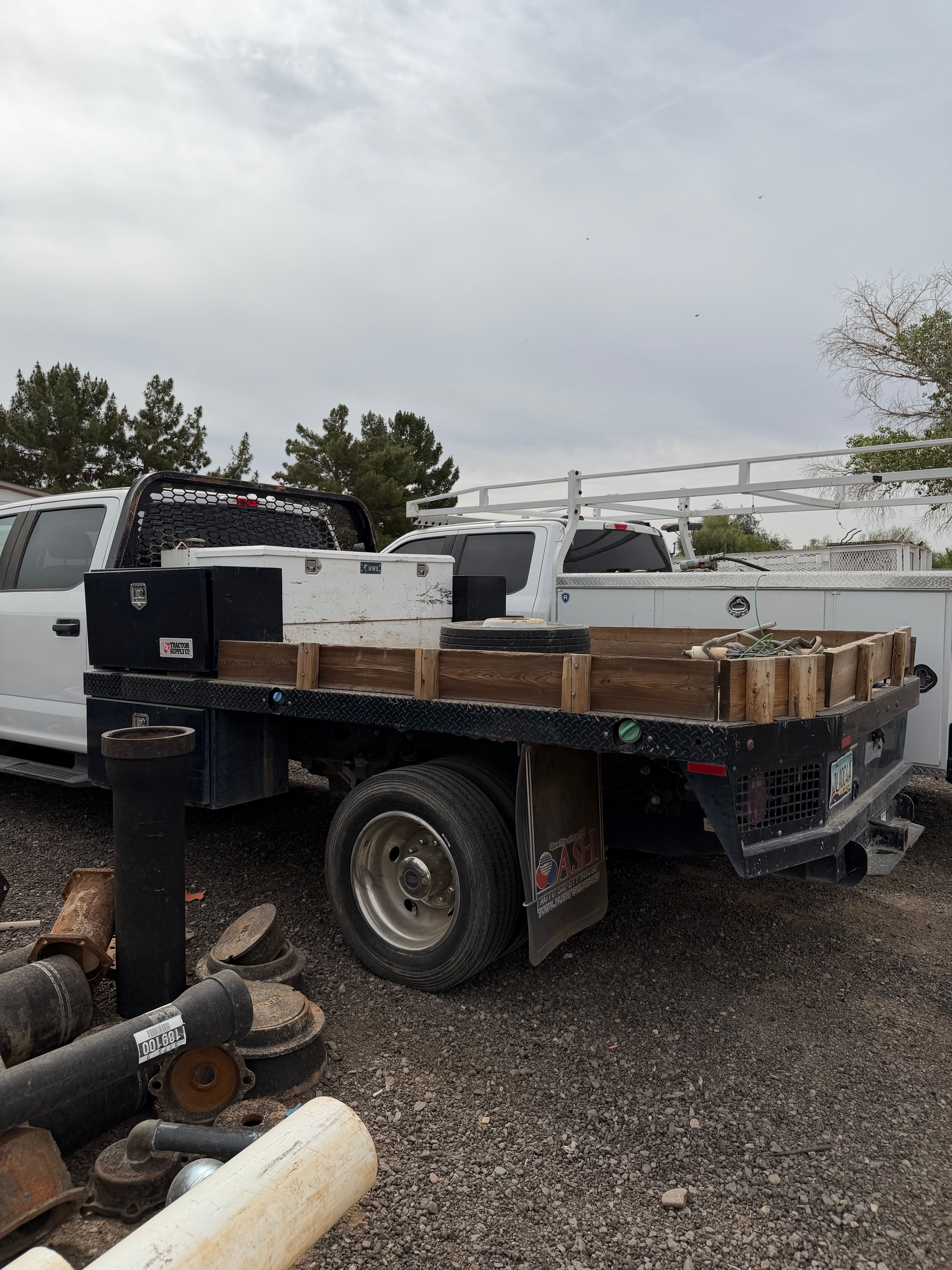 Used 2019 Ford F450 XL w/ Power Equipment Group AWD/4WD image 2