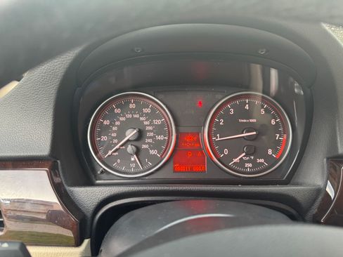 Used 2011 BMW 335i Coupe image 21