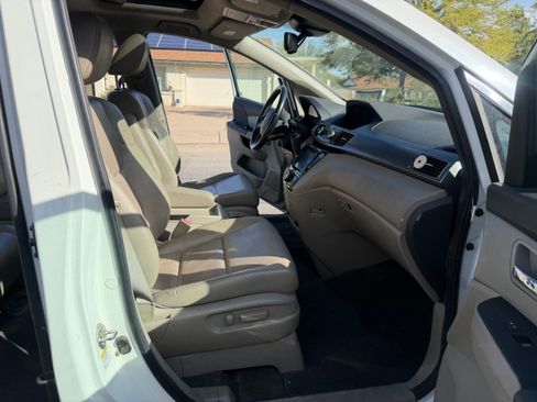Used 2014 Honda Odyssey EX-L image 10